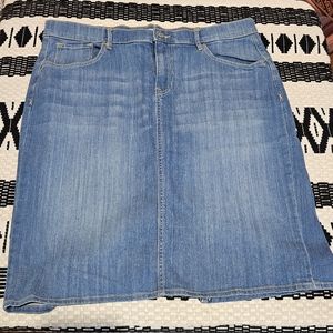 Old Navy Denim Skirt size 16